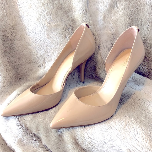 Michael Kors size 7 shoes (brand new) - Picture 1 of 3